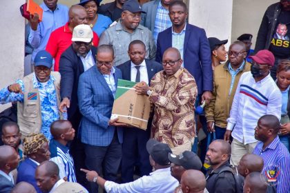Le Premier Ministre Jean-Michel Sama Lukonde au chevet de la population sinistrée de Kalehe