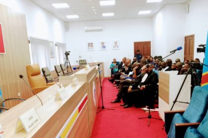 Le procès de l'ancien premier ministre congolais Matata Ponyo à la cour constitutionnelle