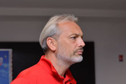 Le sélectionneur et manager de le léopard senior Sébastien Desabre