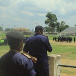 Le Général Eddy Mukuna, commandant provincial de la PNC du Nord-Kivu met en garde sévèrement tout policier qui pourra se retrouver dans des débits de boissons, portant l'uniforme