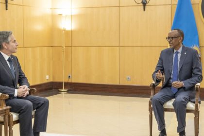 Antony Blinken Secrétaire d'État des États-Unis et le Président Rwandais Paul KAGAME