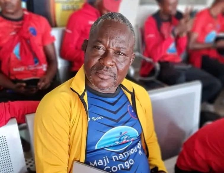 L'entraîneur Hitachi Monsemvula en ville de Goma de l'AS Dauphin noir