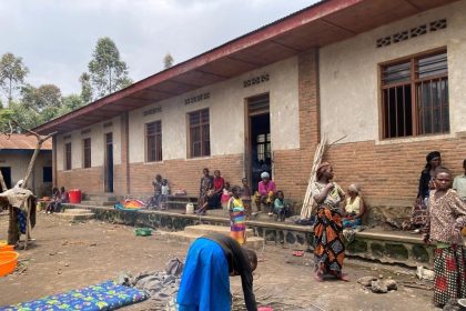 Des déplacés dans l’école de Rumangabo, Rutshuru