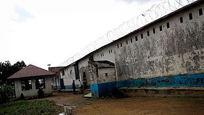 9 détenus s'évadent dans la prison centrale de Gety