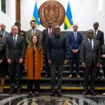 La directrice du renseignement national (DNI), Avril Haines, s'est entretenue avec le Président Rwandais Paul KAGAME et son homologue congolais, Félix TSHISEKEDI