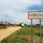 Photo d'illustration : entrée du village Mambelenga