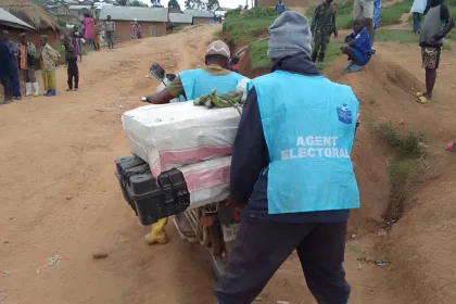 Photo d'illustration : Les kits électoraux déployés à Buleusa en territoire de Walikale