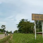 La RN4 à l'entrée de Mbau, en territoire de Beni.