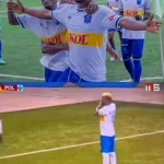 Le Footballeur Congolais Luvumbu Nzinga Licencié par Rayon sport pour son Geste de Solidarité