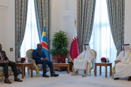 Rencontre entre le Président Félix Tshisekedi et l'Émir du Qatar pour Renforcer les Liens d'Investissement