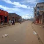 Vue du centre commercial de Matonge, en commune de Mulekera lors de manifestation improvisée des écoliers ce lundi 15 avril