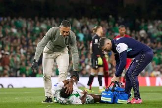 Cédric Bakambu rattrapé par une nouvelle blessure