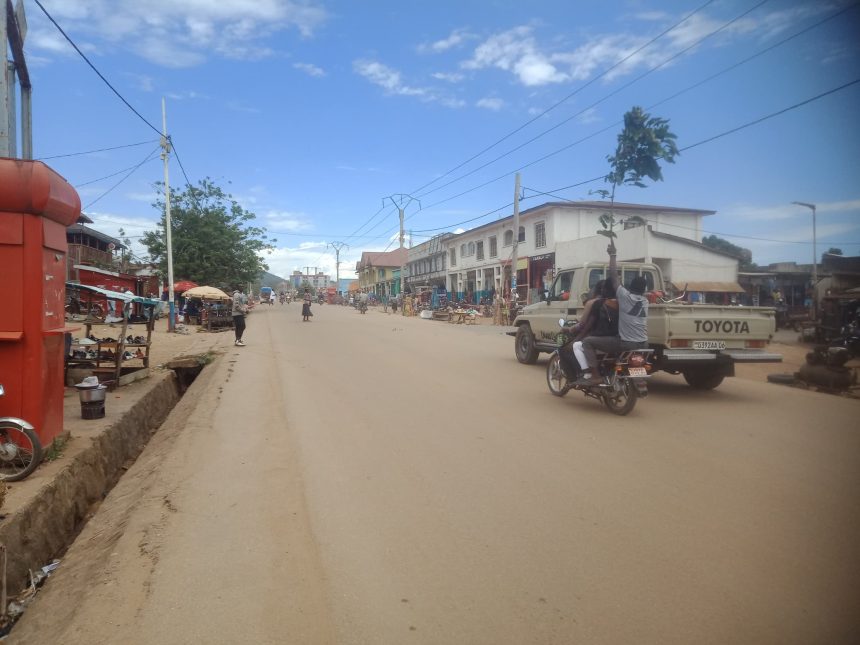 Photo d'illustration : vue du boulevard Nyamwisi en ville de Beni près de l'entrée Matonge