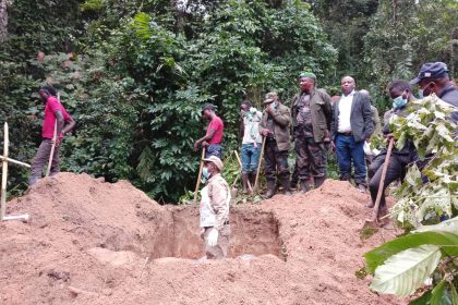 Des ossements humains de personnes qui auraient été tuées par les ADF, découverts dans le secteur de Ruwenzori