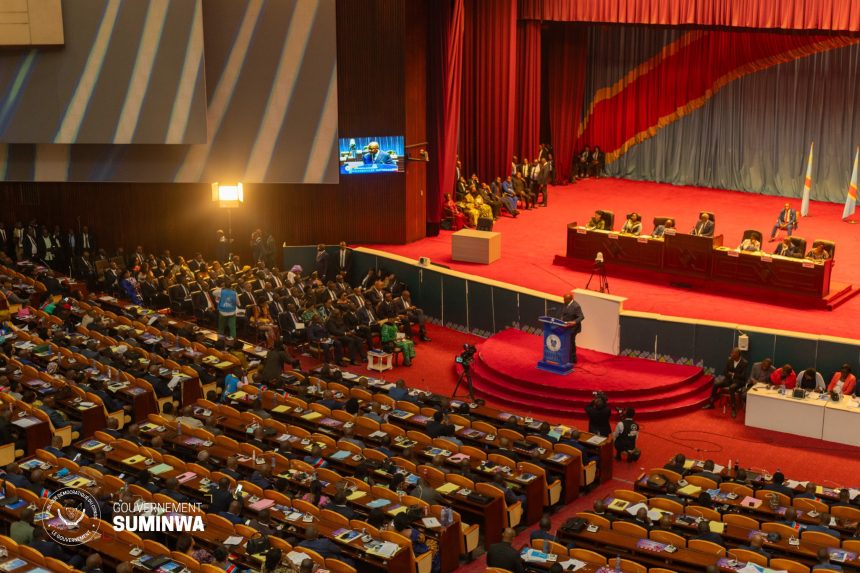 La Première ministre Judith Suminwa a présenté à l'Assemblée nationale de la RDC le programme ambitieux de son gouvernement pour la période 2024-2028