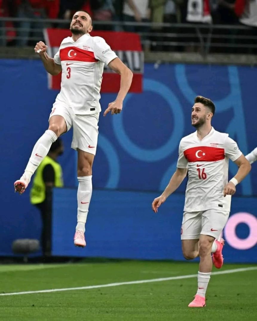 La Turquie rejoint les quarts de finale après avoir éliminé l'Autriche